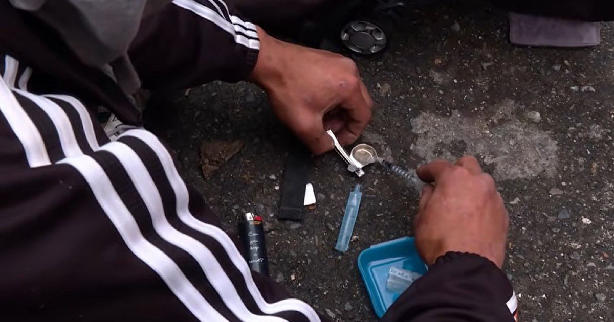 Consumul de droguri în România: între sancțiunea penală și necesitatea asistenței medicale