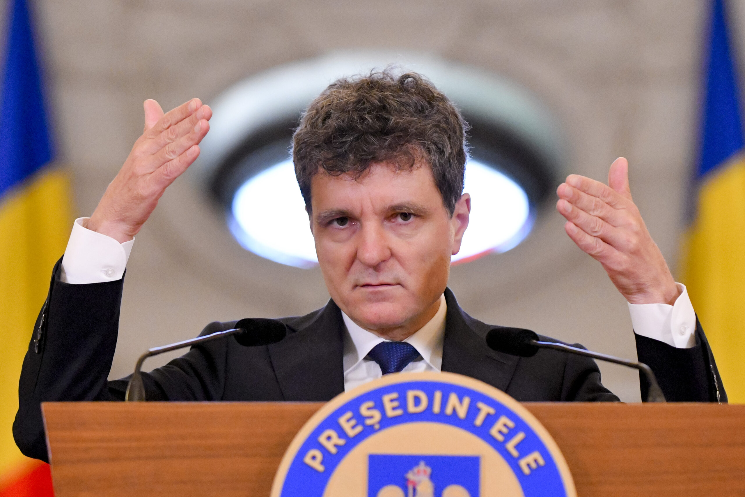 Nicușor Dan avertizează asupra rezultatelor PISA 2025 și cere măsuri urgente pentru educație