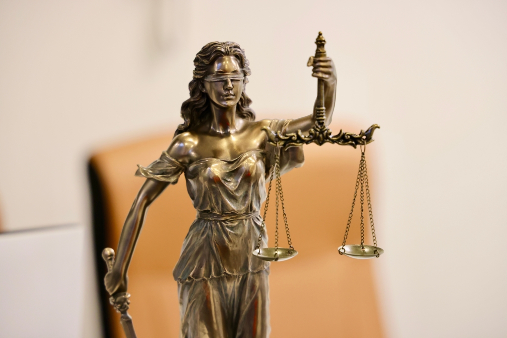 Excludere definitivă din magistratură pentru o judecătoare de la Galați care a amânat sute de dosare