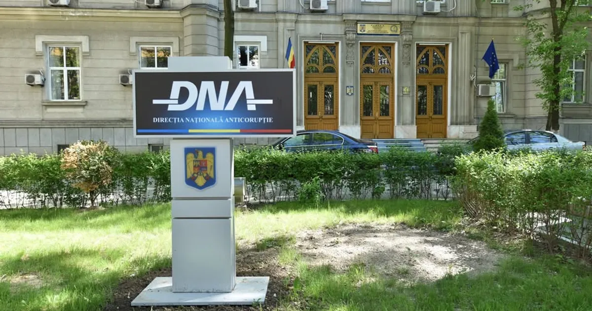 Președintele CJ Botoșani, Valeriu Iftime, a fost citat la DNA Iași în dosarul Fănel Bogos