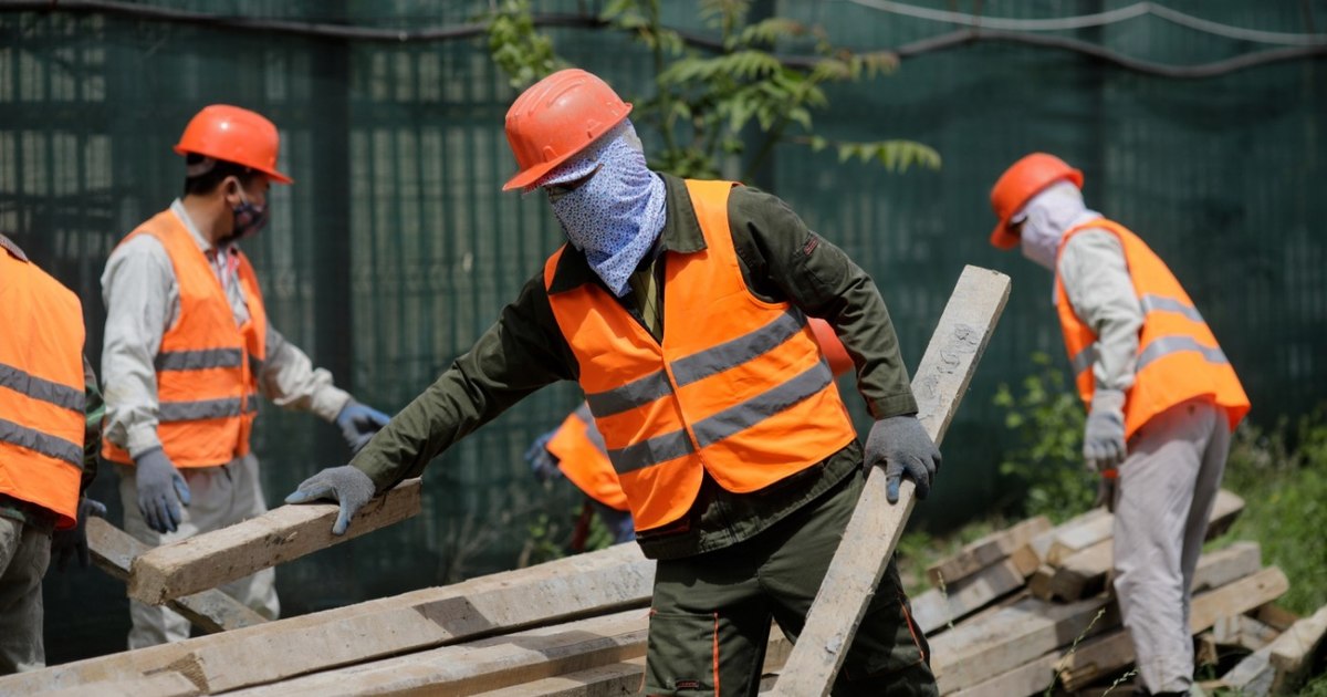 Blocaj major în angajarea muncitorilor străini: Platforma WorkinRomania este funcțională doar parțial