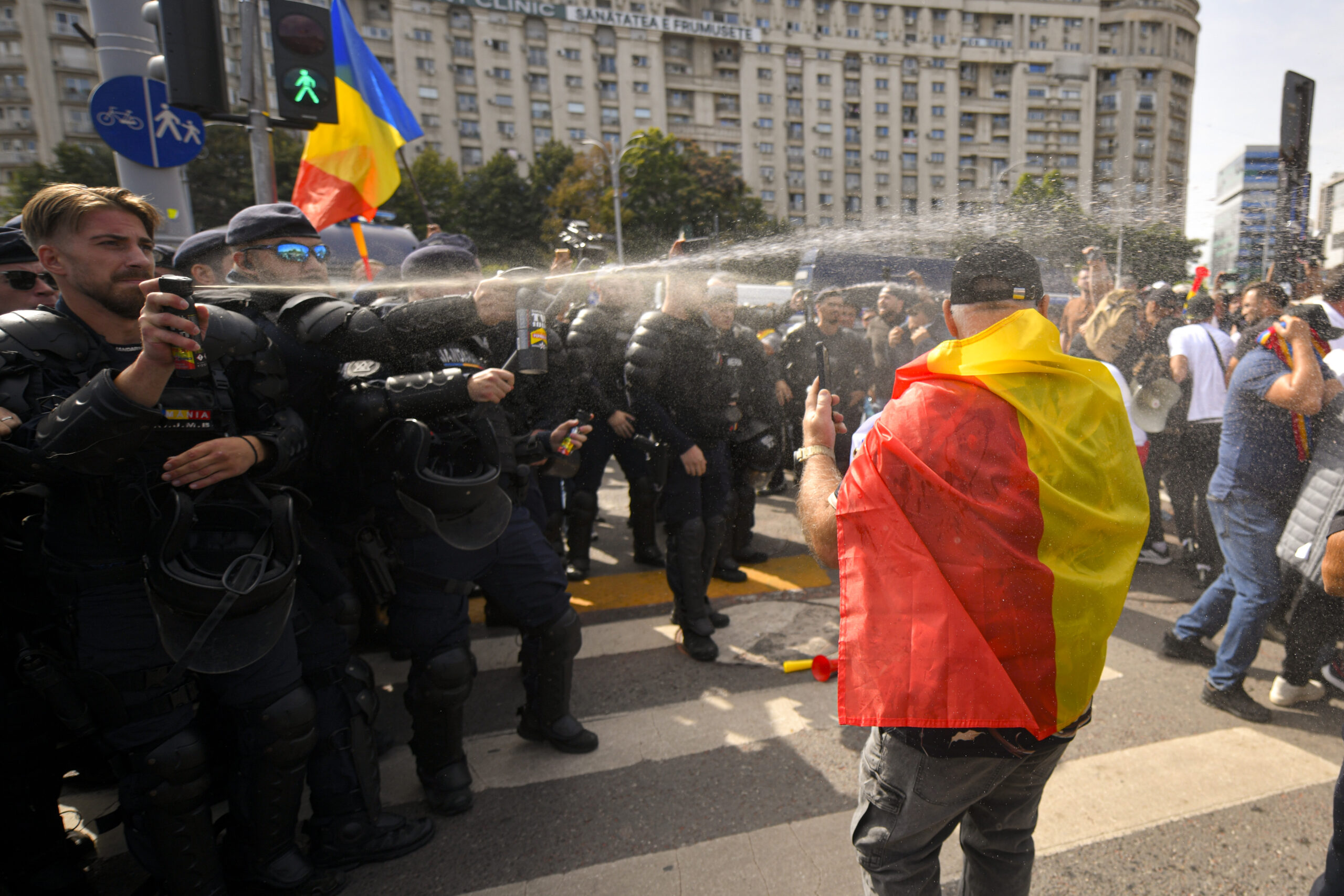 6 persoane reținute în urma protestului ciobanilor din Piața Victoriei. Ministerul de Interne a deschis dosare penale