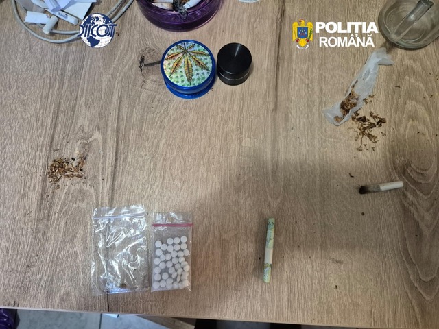 Operațiune masivă de poliție în Arad: 17 persoane reținute pentru trafic de droguri de mare risc